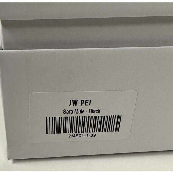 JW Pei Sara Mule In black Sz 39 8.5 Women’s Sandals Shoes Trend - Picture 4 of 8